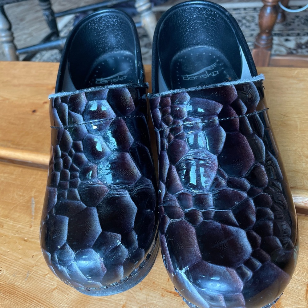 Dansko Black  Textured Clogs